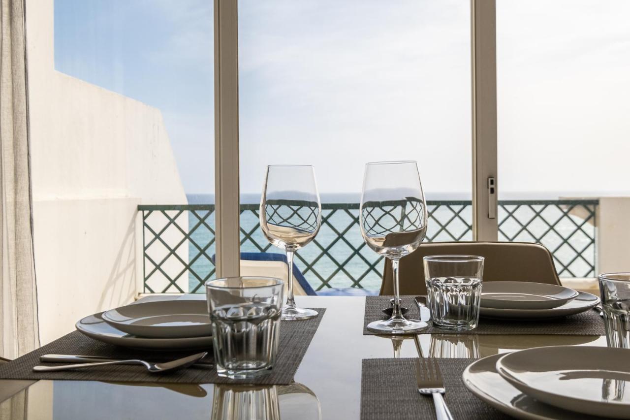 Apartamento Frente Ao Mar - 3 Quartos - Wi-fi - Aq